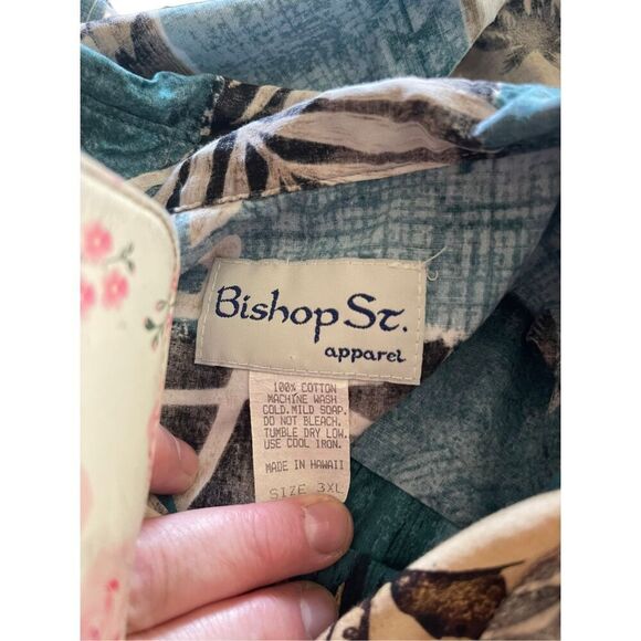 Bishop St Apparel Men's Tropical Hawaiian Collared Buttoned Shirt Size 3XL - Picture 7 of 12